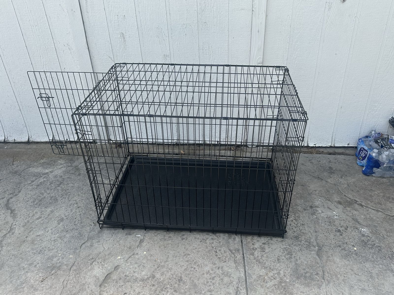 Like New Dog Crate