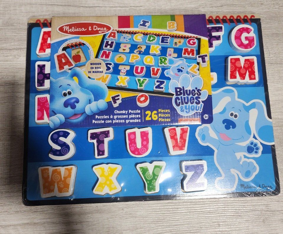 NEW. 3 Melissa&Doug Blues Clues baby learn items