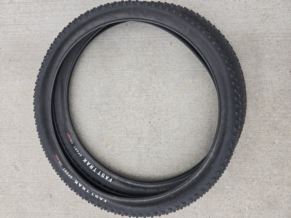 26x2.35 Specialized Fast Track