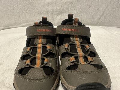 Merrell toddler size 13 khaki water or hiking sandals