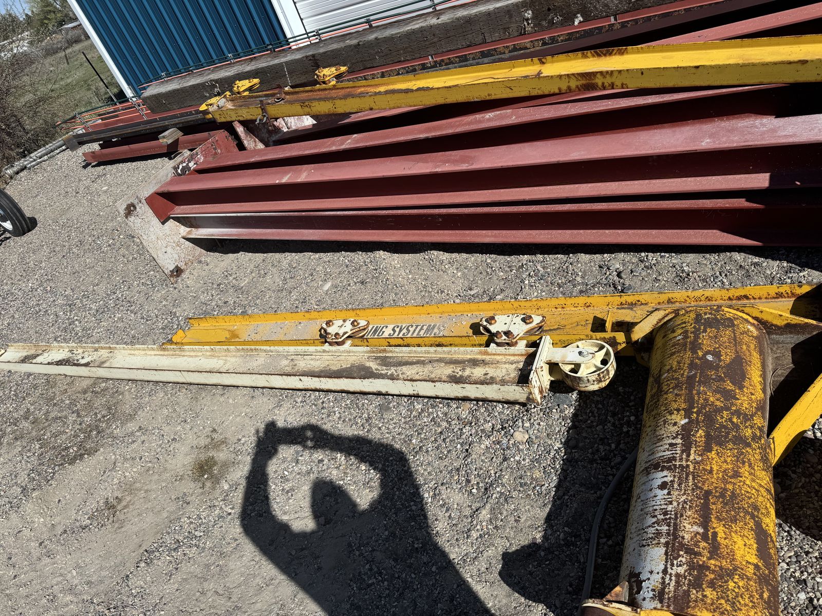 Shop Crane