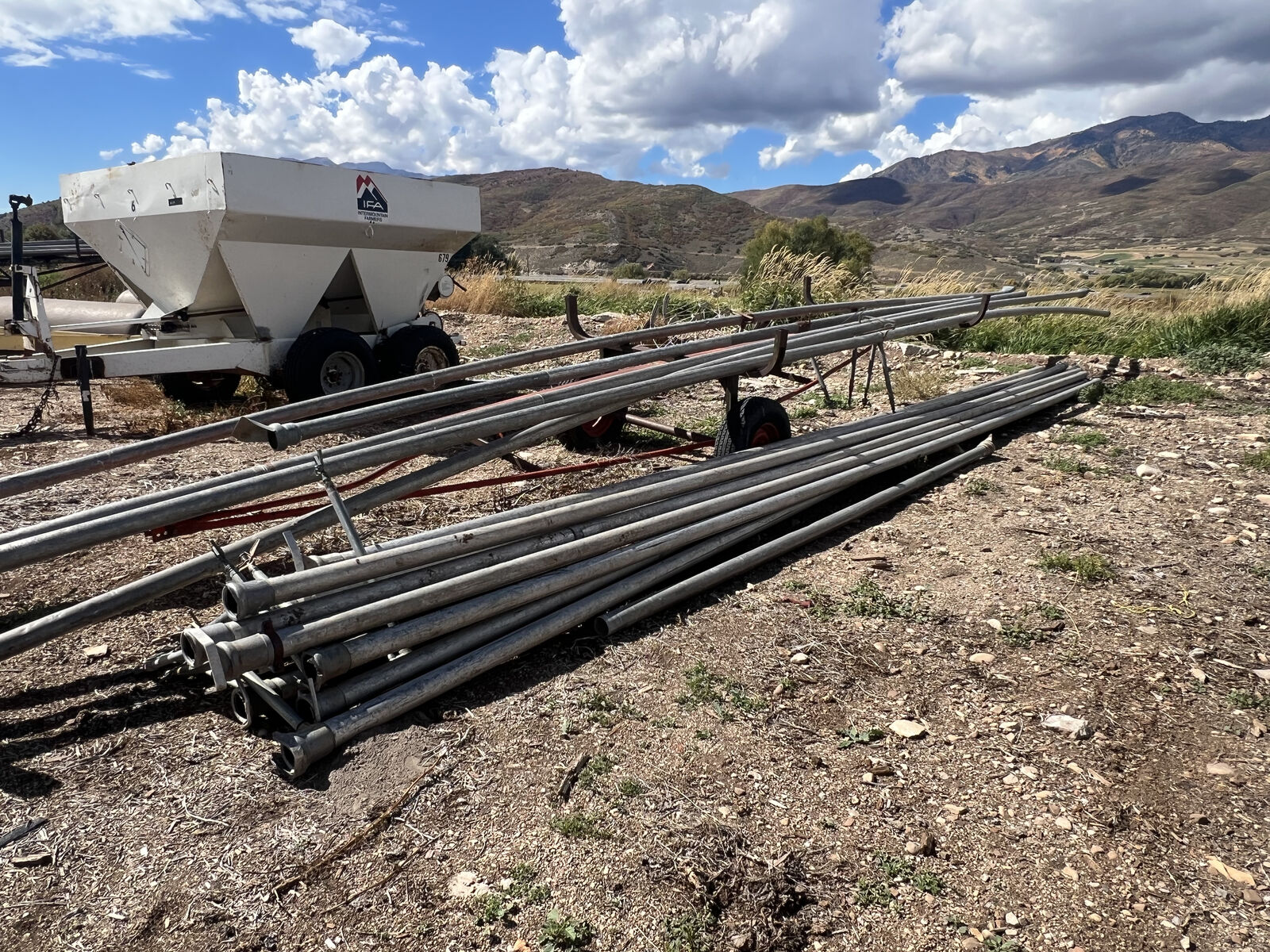 Hook and Knobby Handline