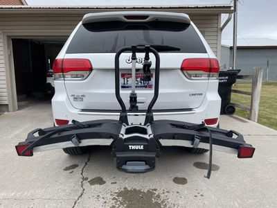 Thule EasyFold XT 2 Hitch Bike Rack, Black