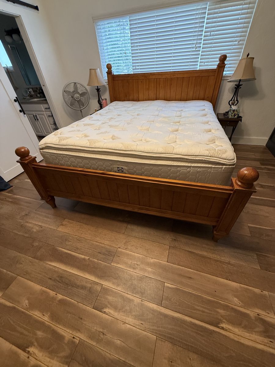 Main image 4