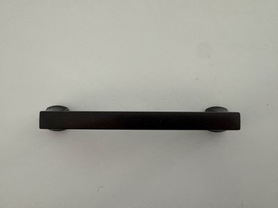Drawer/Cabinet Hardware