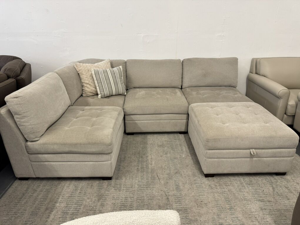 COSTCO CREAM TISDALE MODULAR SECTIONAL SOFA COUCH