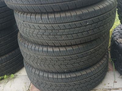 LT 245/70 R17