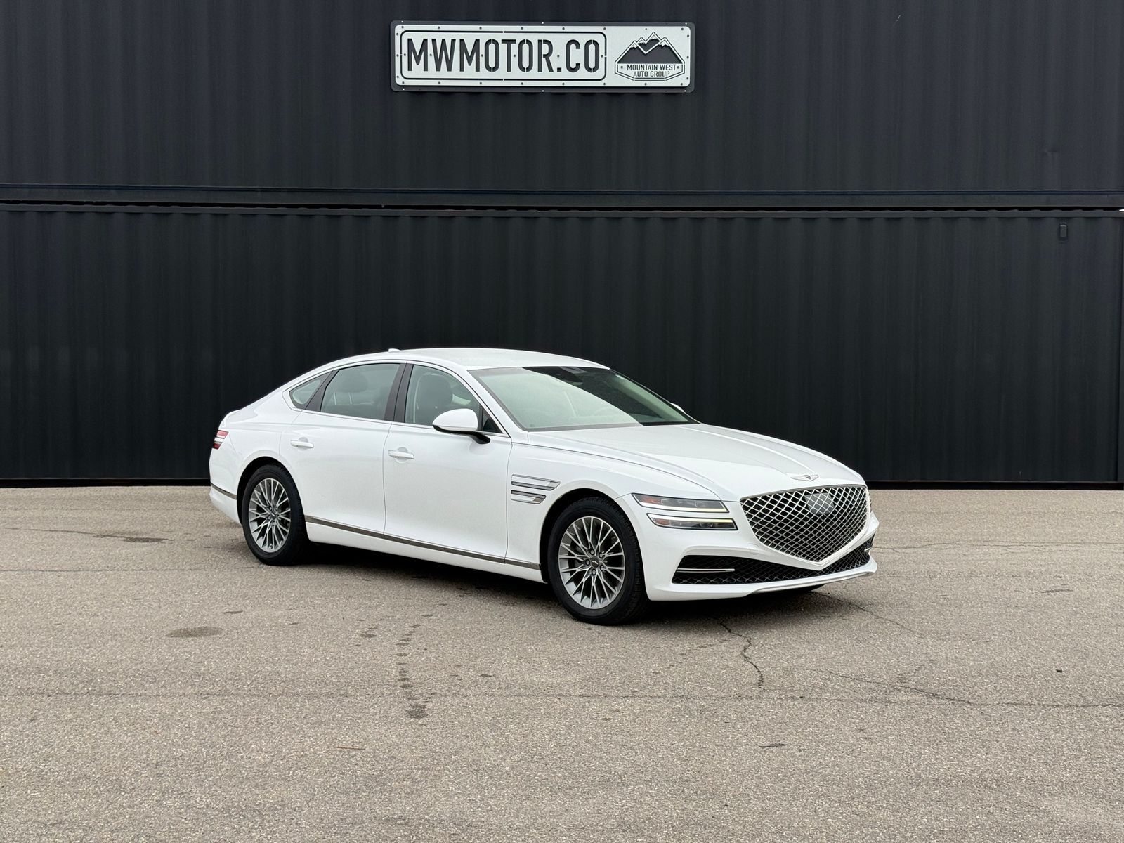 2023 Genesis G80 2.5T