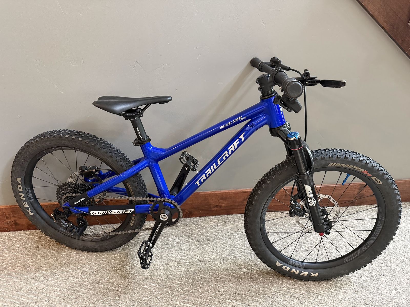 2024 Trailcraft Blue Sky 20" LTD (Blue) with upgraded Stan's MK4 Wheels