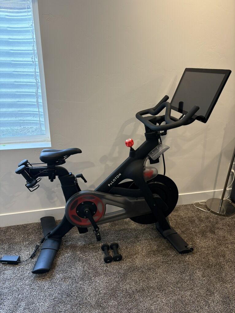 Peloton Bike With Brand New Monitor | $750