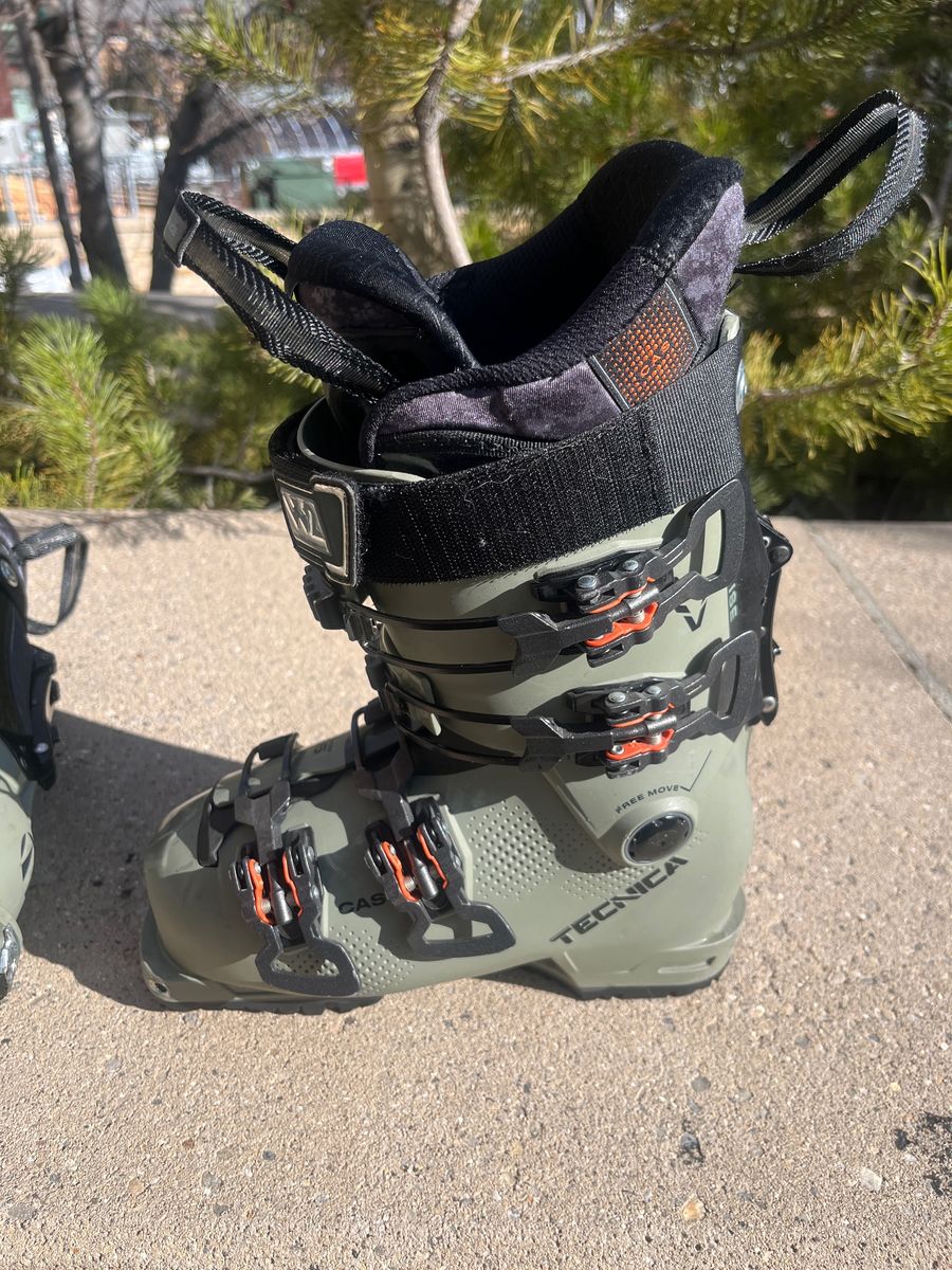 Women's Tecnica Cochise 95 Flex Touring boot- Mondo Size 22.0-22.5