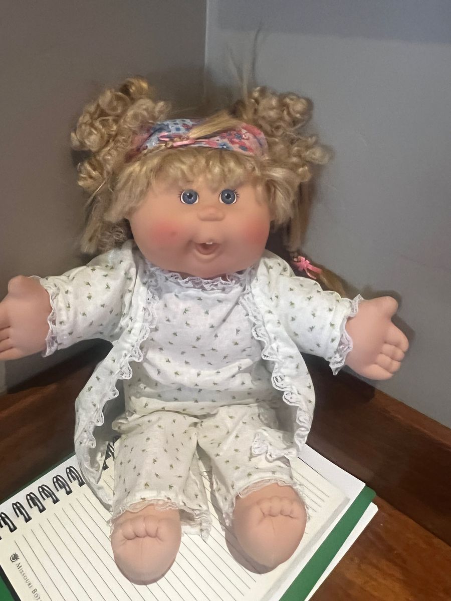 Cabbage Patch Dolls, Effanbee Dolls, Target bullseye dogs