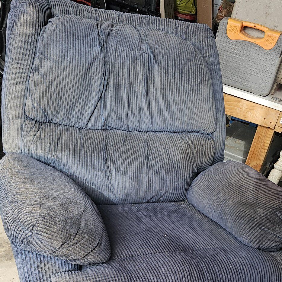 Lazy boy recliner