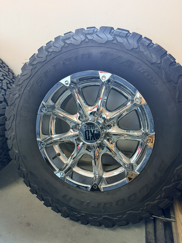 Almost New 20in XD Series Rims With 37in Tires