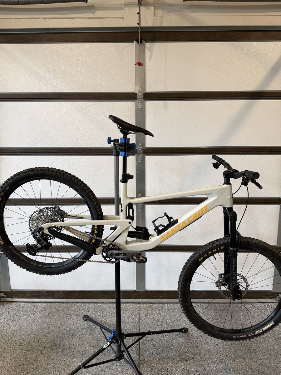 2024 Santa Cruz Bronson GX AXS Size XL
