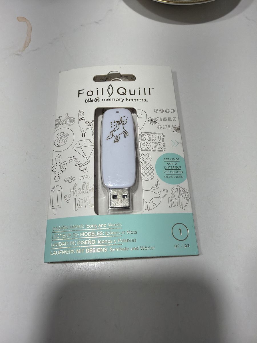 Foil Quill We R Memory Keepers Design Drive USB - Icons and Words