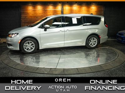 2023 Chrysler Voyager LX