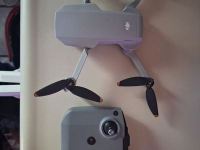 DJI Mini se Fly More Combo Drone with Remote Controller - Compact & Portable
