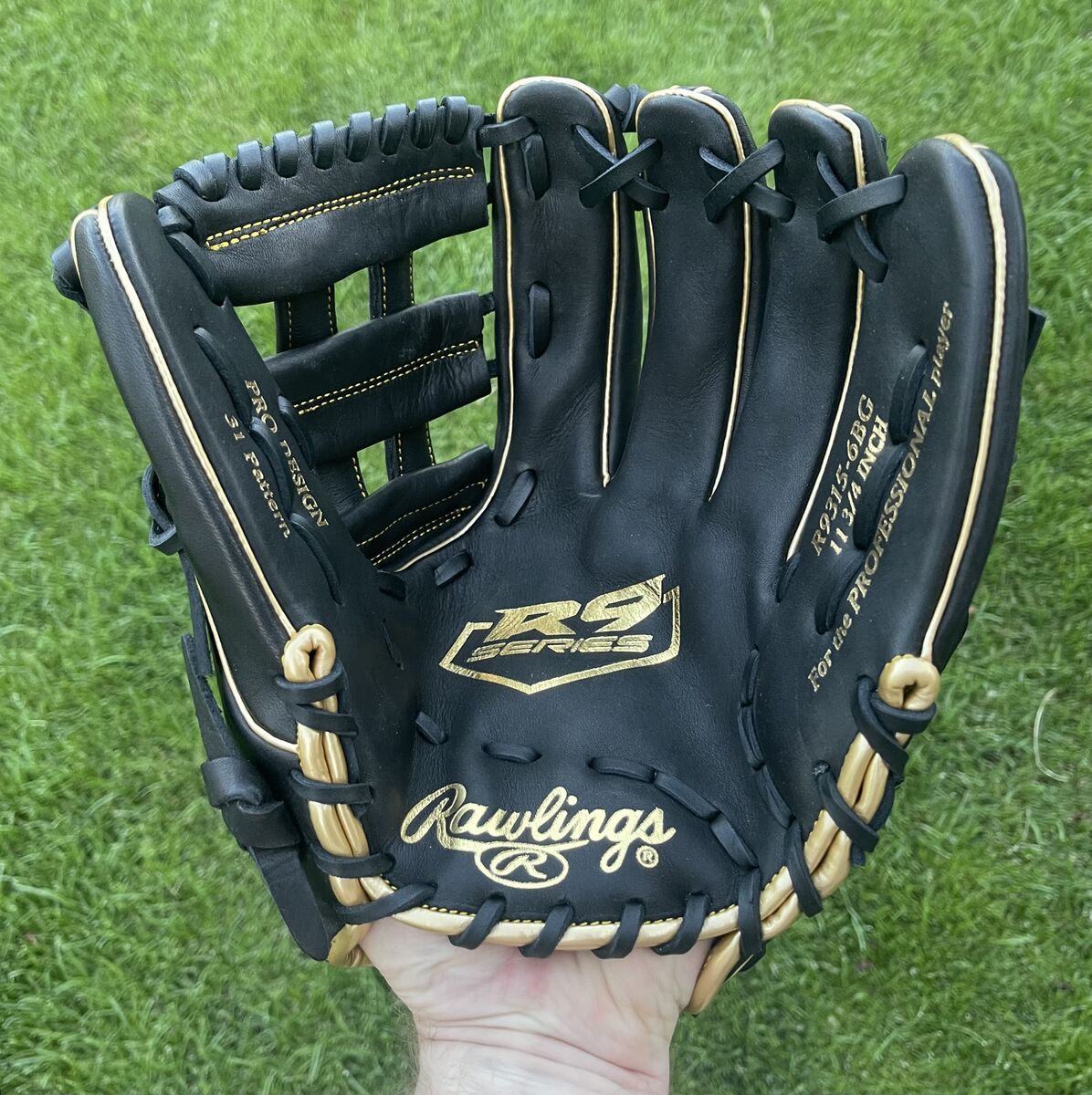 Rawlings R9 11.75 in. Baseball Glove