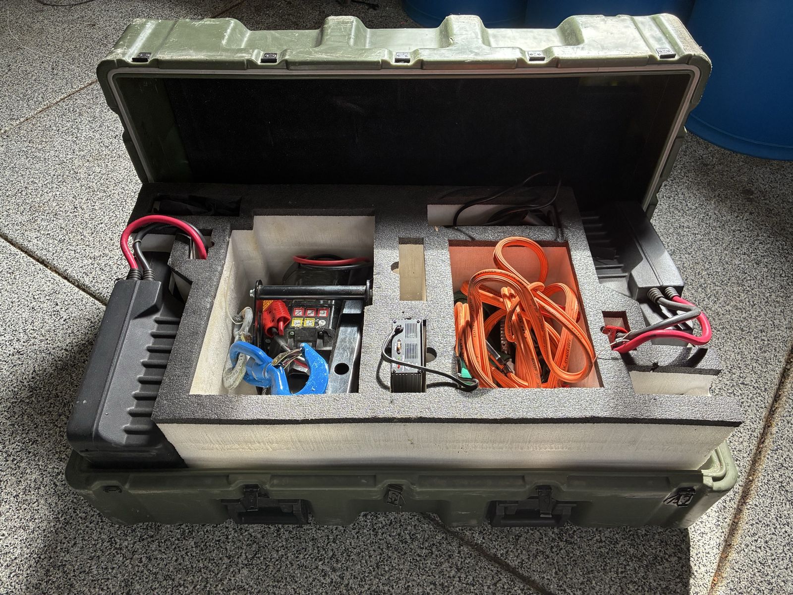 Power Hawk 12V Portable 4000 lb Winch Kit