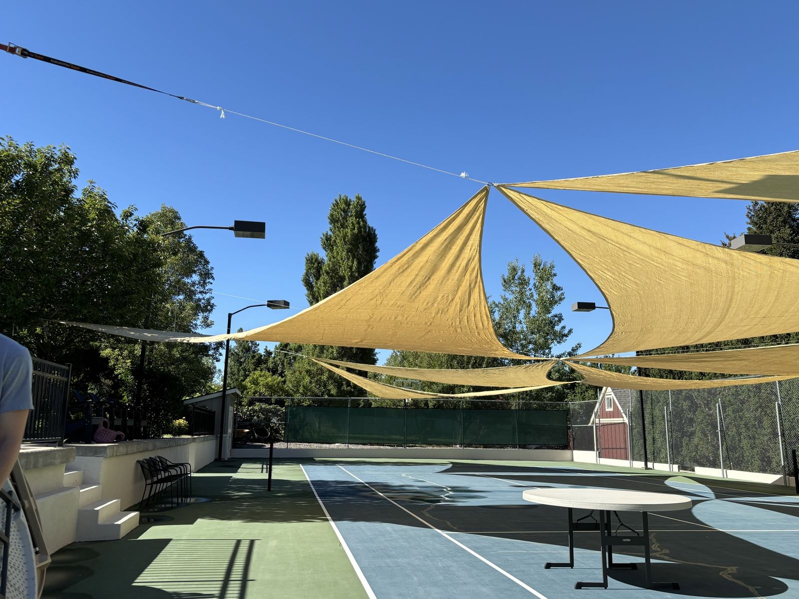 Main image 3