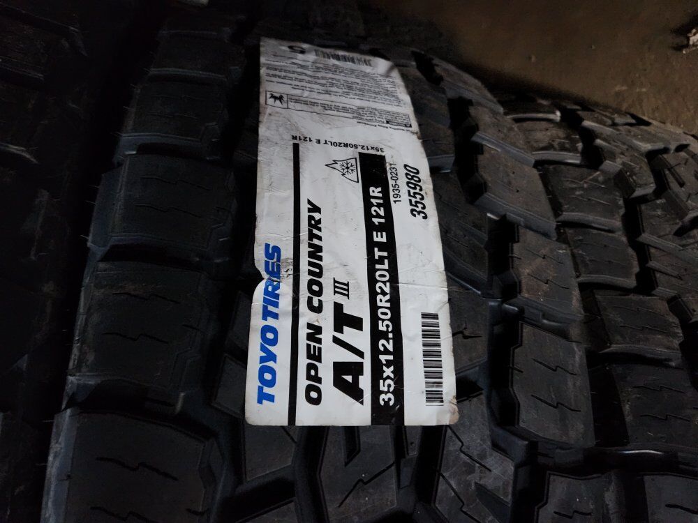 35x12.50r20 toyo open country at