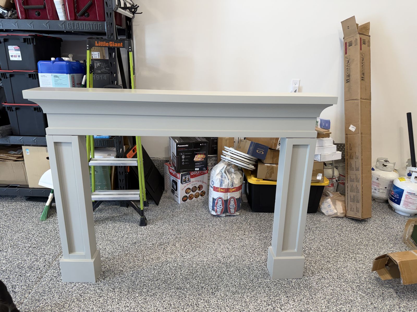Custom Wood Fireplace Mantel & Surround