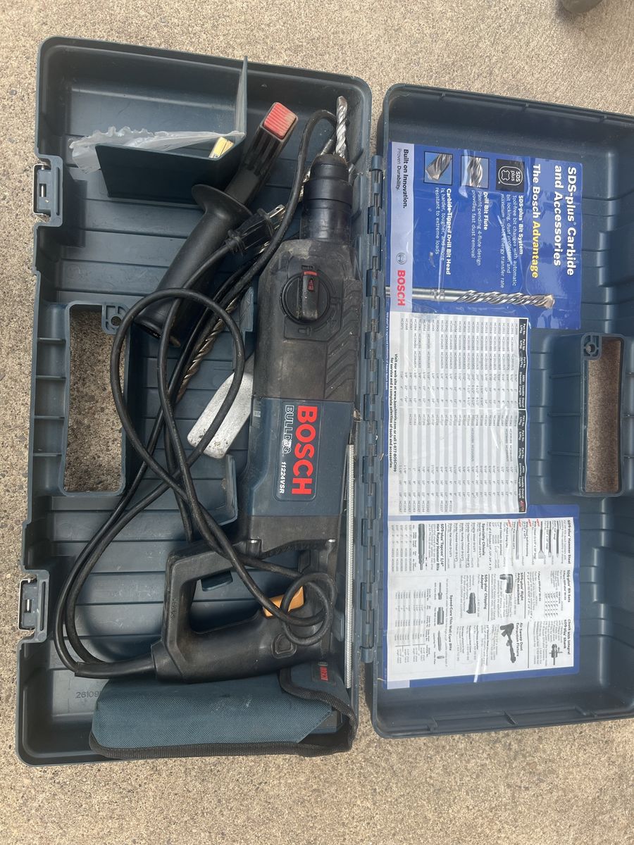 Bosch Bulldog Xtreme Rotary Hammer Drill