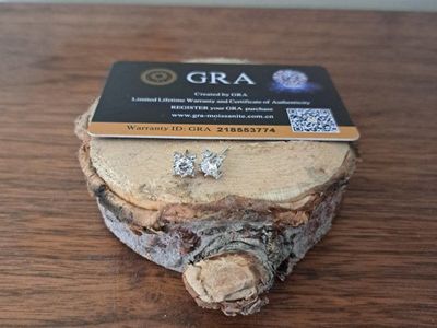 1 carat moissanite earings