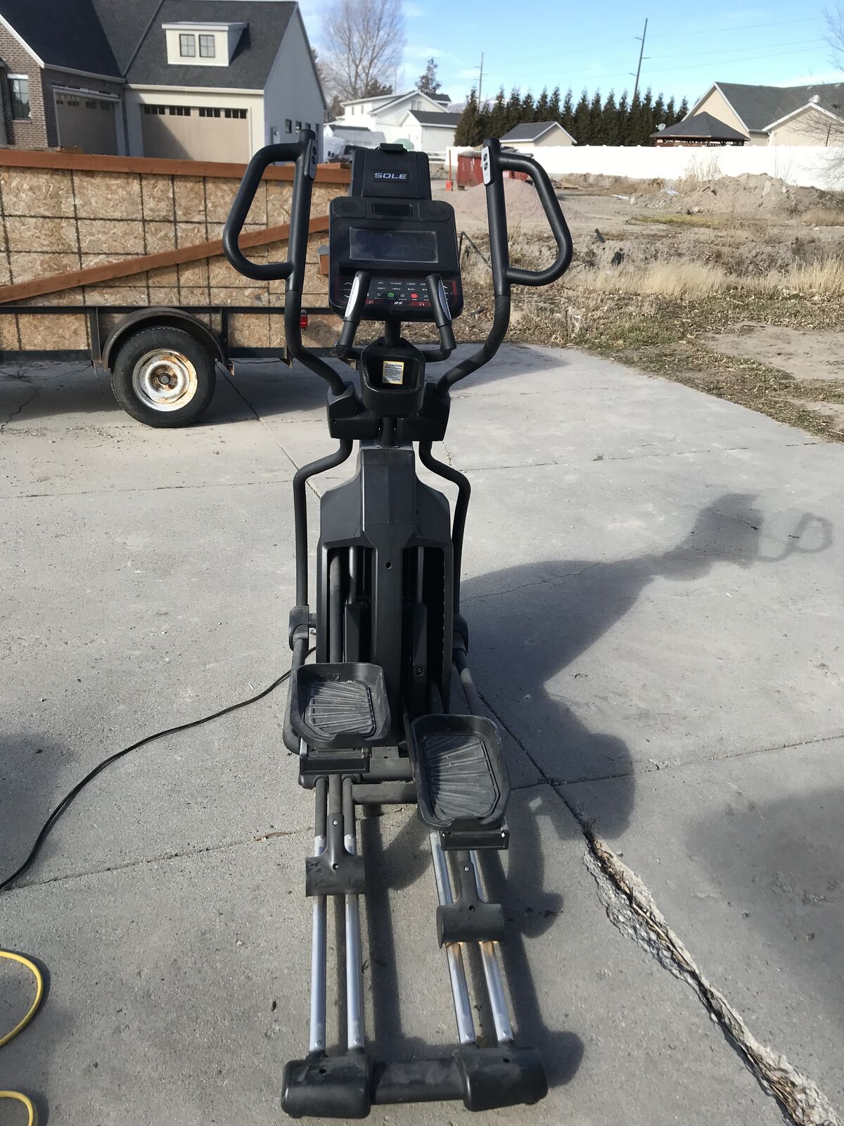 Sole E95 Elliptical - Heavy Duty / Gym Quality - $450 QUICK SALE