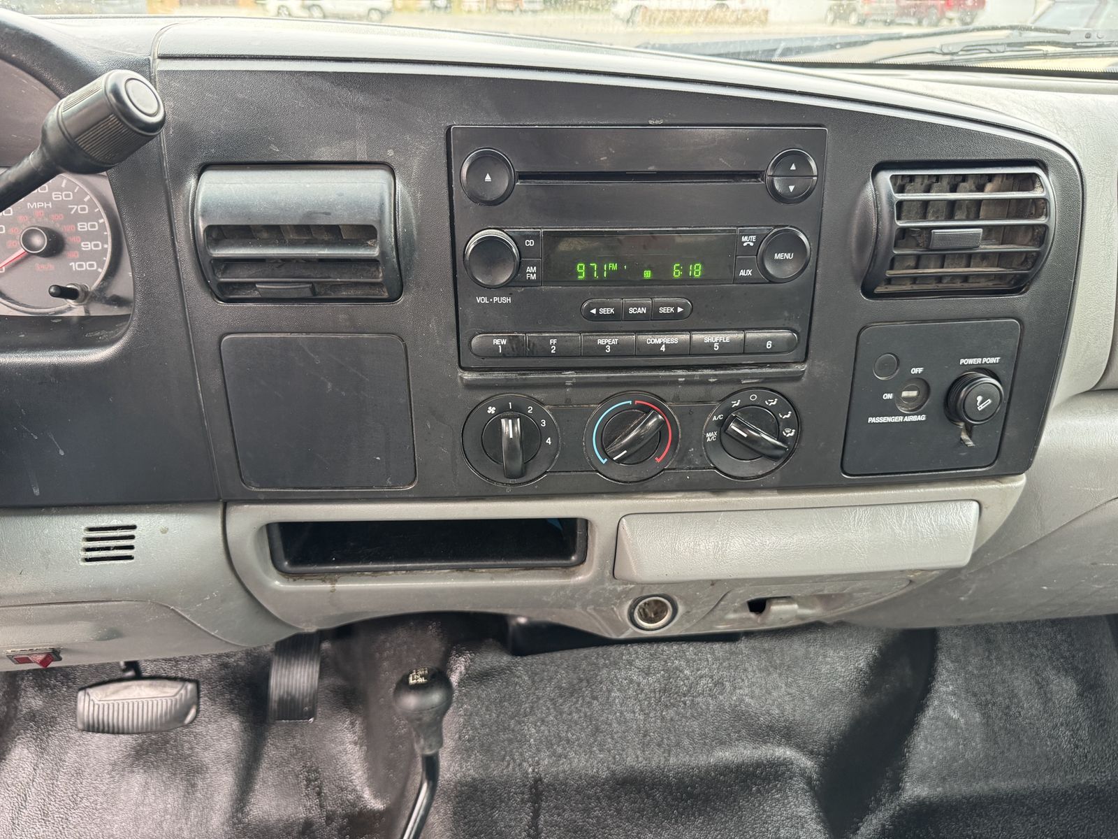 Main image 30