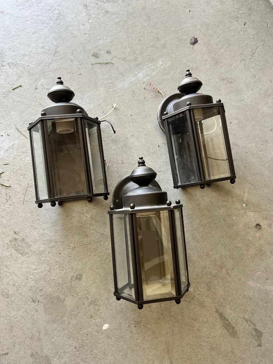 Outdoor Wall Lantern Lights