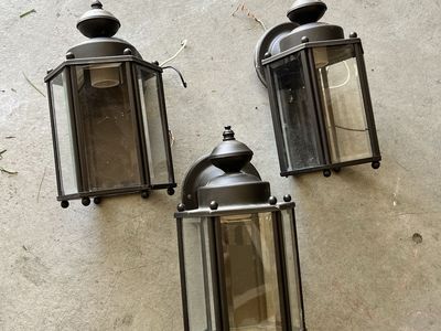 Outdoor Wall Lantern Lights