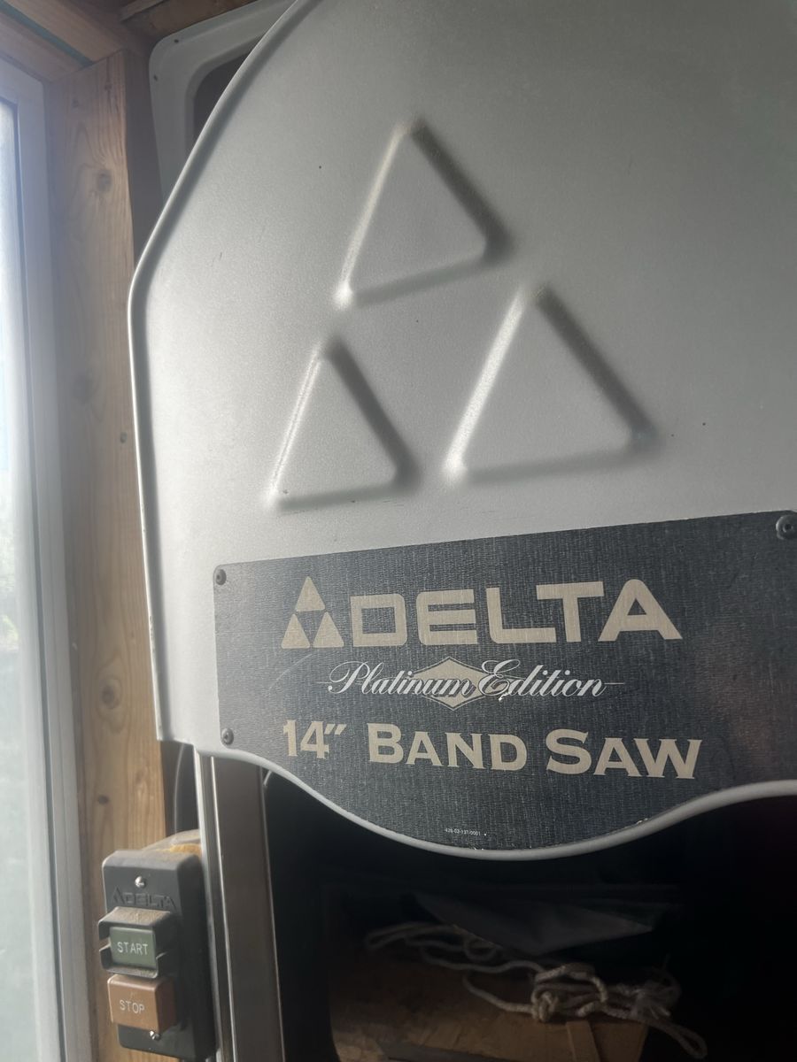 Delta Platinum Edition 14" Band Saw Model 28-262