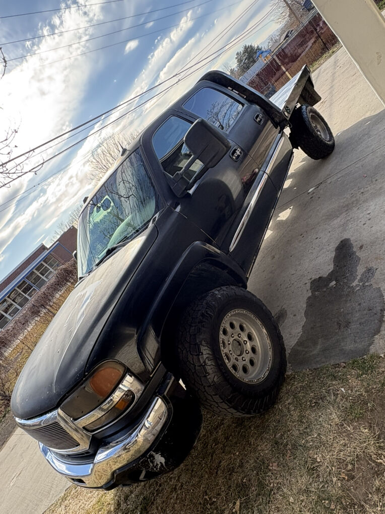 2005 GMC 2500 SLE