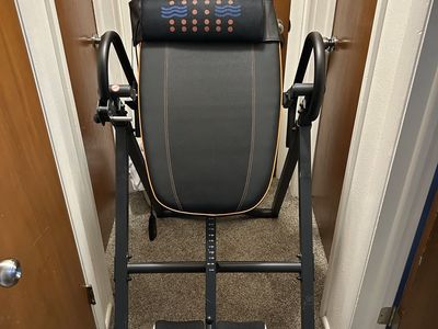 Elite fitness inversion table