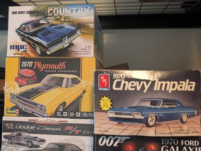 Vintage Model Car Kits