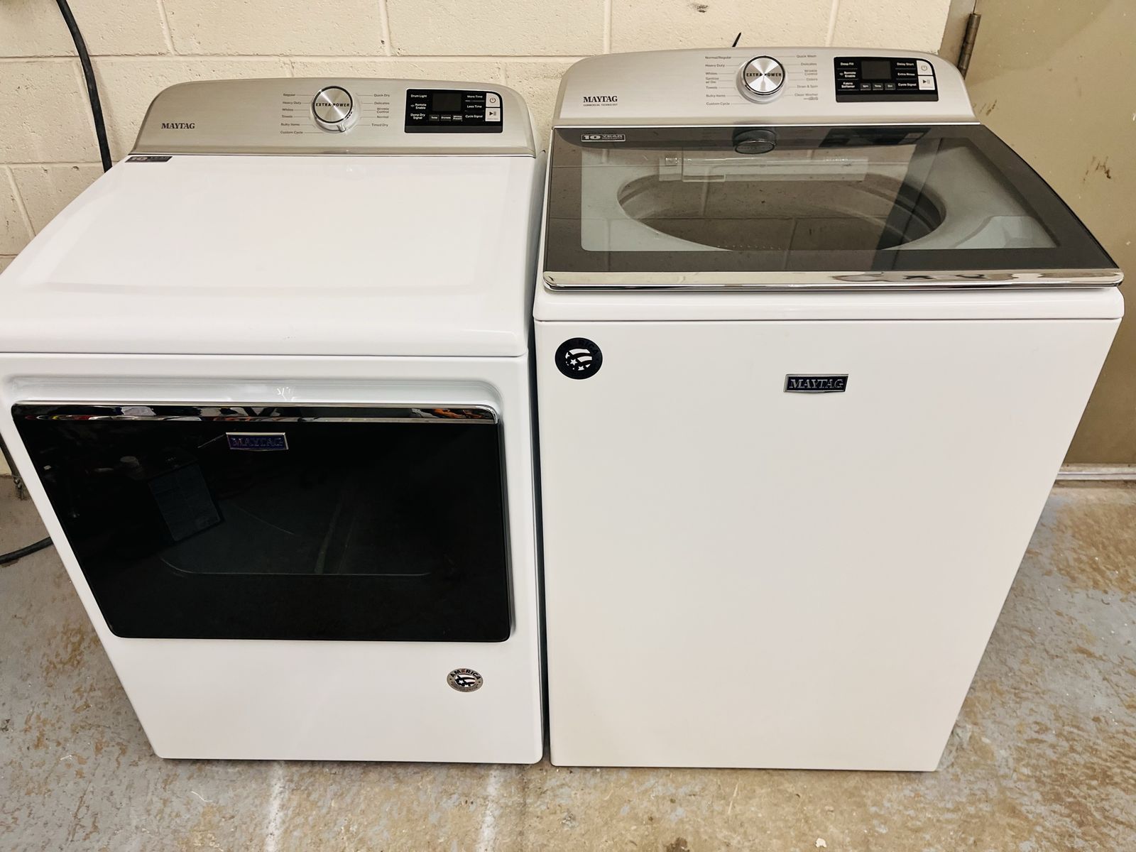 2022 maytag washer and dryer set