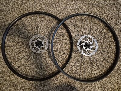 brand new Stan Crest 29 inch take-off wheelset