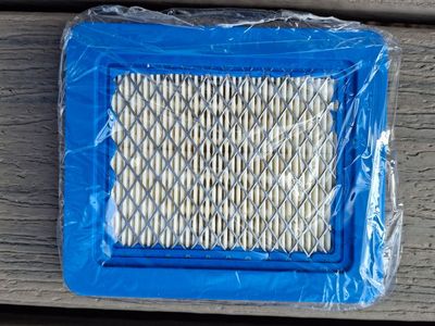 Briggs and Stratton air filter