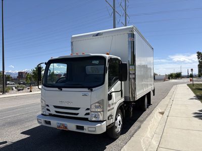 2022 Isuzu NPR