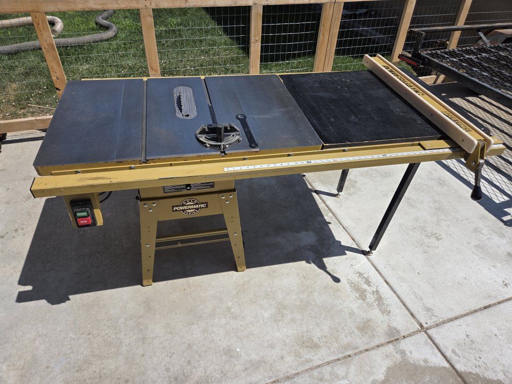 Powermatic Gold Series Model 64A 10-Inch Contractor Table Saw with Accu-Fence