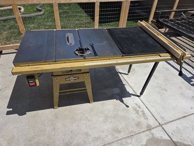 Powermatic Gold Series Model 64A 10-Inch Contractor Table Saw with Accu-Fence