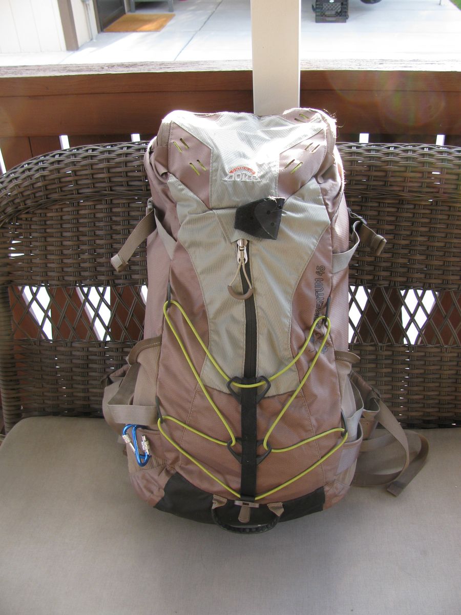 Doite Momentum 45 Med Internal Frame Backpack W/Raincover