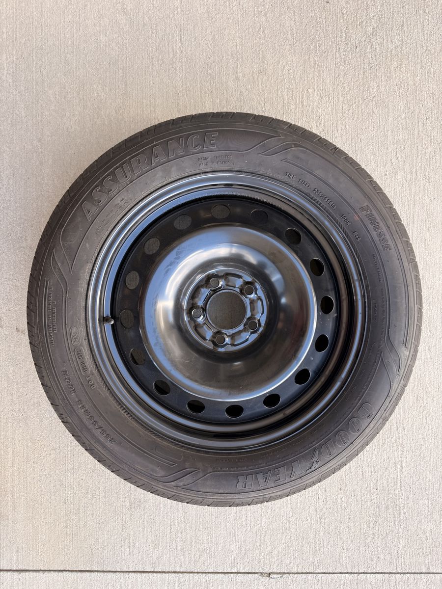 Goodyear Assurance Finesse 235/55R18 on Factory Steel Wheel – Like New, Under 25 Miles