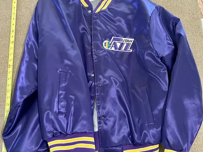 Utah Jazz Purple Satin Bomber Style Jacket Size XL Vintage 80's Locker Line NBA