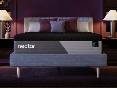 New, Queen size Nectar Hybrid mattress
