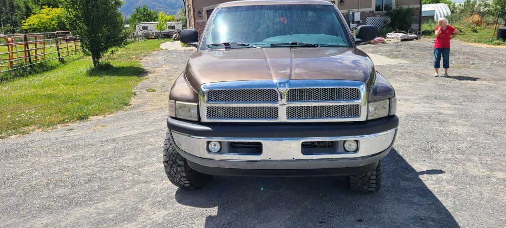 2001 Dodge Ram 2500 SLT