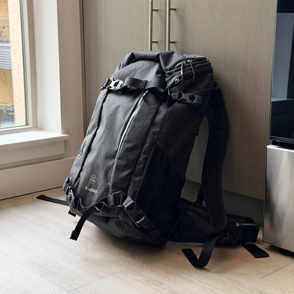 F-stop Lotus camera backpack 28L + camera insert