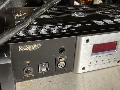 Monster pro 3500 line conditioner